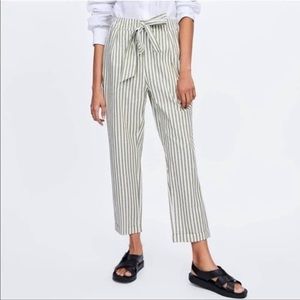 Zara - Pleated Linen Pants - Size L
